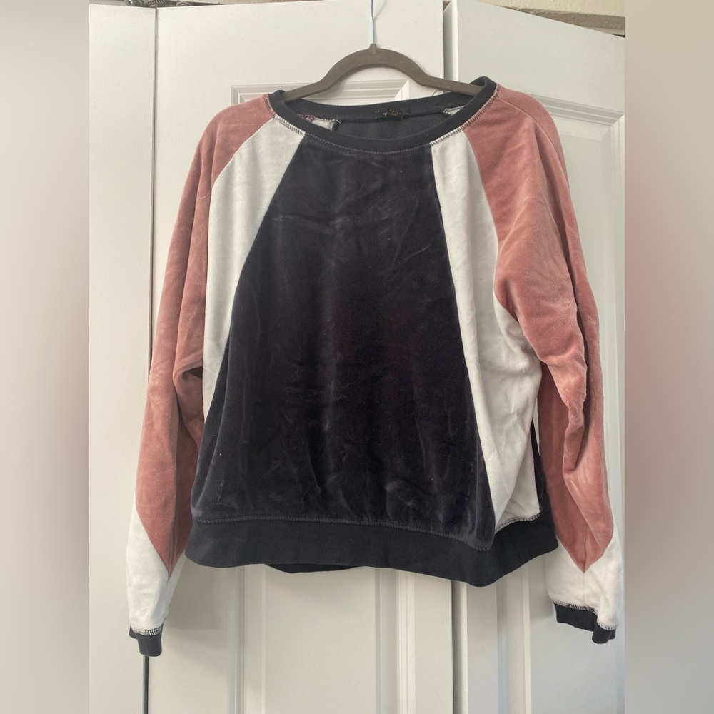 Forever 21 Velvet color block sweatshirt